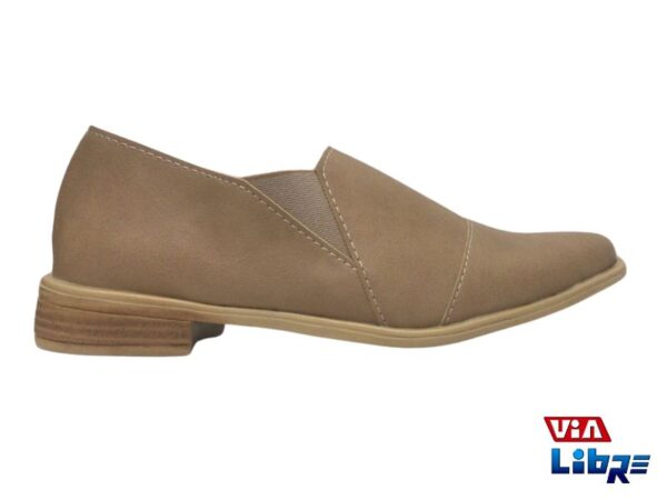 Zapato bajo de vestir beige
