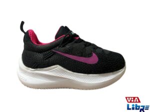 Zapatillas deportivas de macrame negro/fucsia