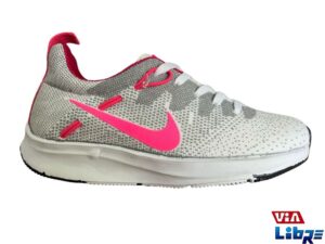 Zapatilla deportiva de macrame blanco/fucsia
