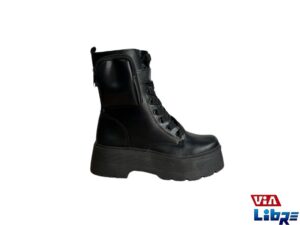 Borcego de ecocuero negro