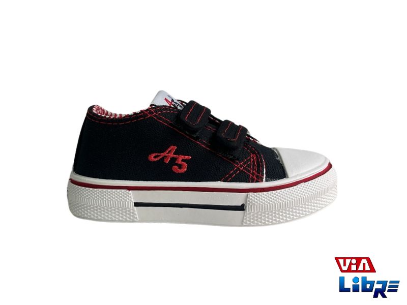 Zapatilla colegial de lona negra con puntera