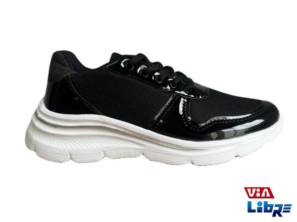 Zapatilla deportiva de macrame negra