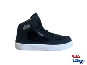 Bota urbana de ecocuero negra