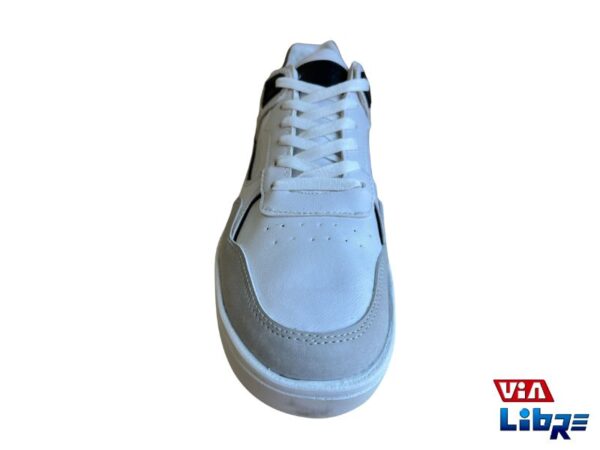 Zapatillas urbanas de ecocuero blancas - Imagen 2