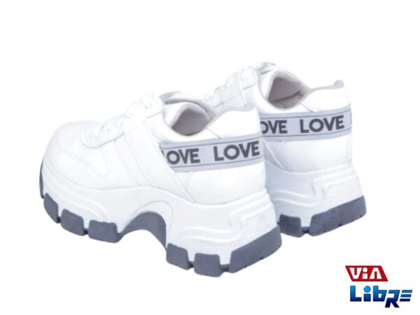 Zapatillas urbanas de ecocuero blancas - Imagen 2