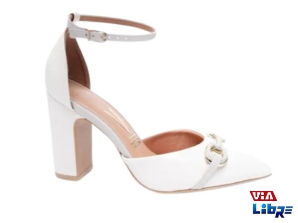 Zapato de vestir blanco para dama con pulsera vizzano