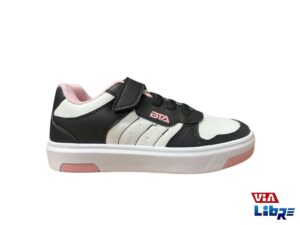 Zapatillas urbanas de ecocuero negro/rosa