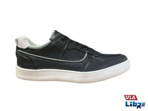 Zapatilla urbana de ecocuero negra