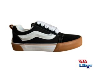 Zapatillas urbanas tipo vans