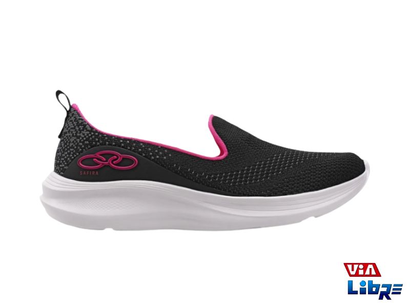 Zapatilla urbana tipo pancha negra