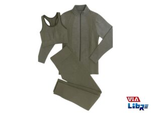 Conjunto deportivo calza , top y campera de poliester