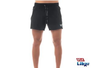 Short con bolsillos negro