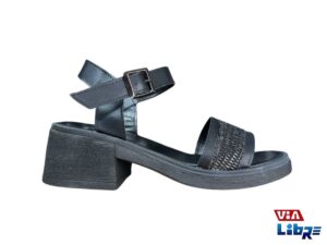 Sandalia baja de ecocuero negra