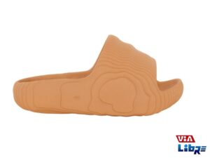 Chinela playera de goma eva beige