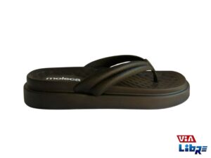 Ojota playera de goma eva negra