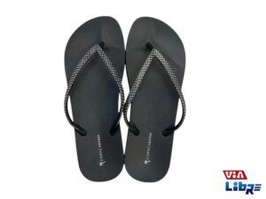 Ojota playera de goma eva negra