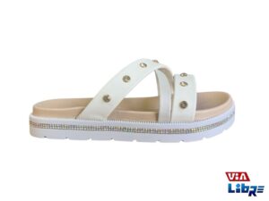 Sandalia de vestir de ecocuero blanca con brillos