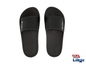 Chinela playera de goma eva negro/blanco