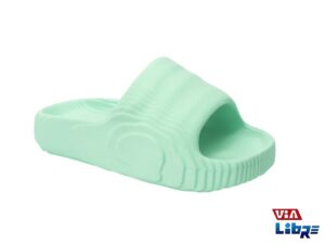 Chinela playera de goma eva verde
