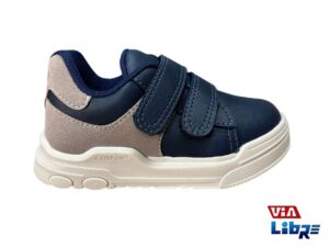 Zapatillas con abrojos de ecocuero