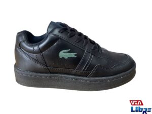 Zapatillas urbanas de ecocuero negra