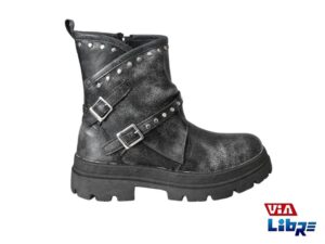 Borcego de ecocuero con tachas