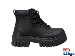 Borcegos de ecocuero negros