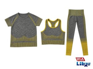 Conjunto remera , top y calza